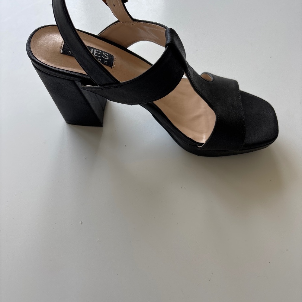 Jones, New York women’s block, heel platform sandals